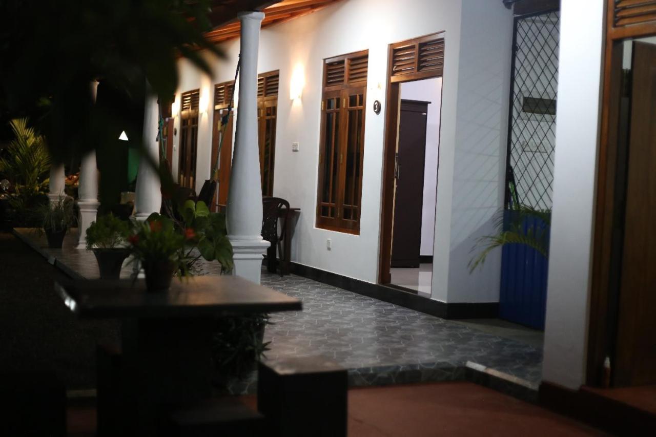 Bakery Family Guest House Mirissa Zewnętrze zdjęcie