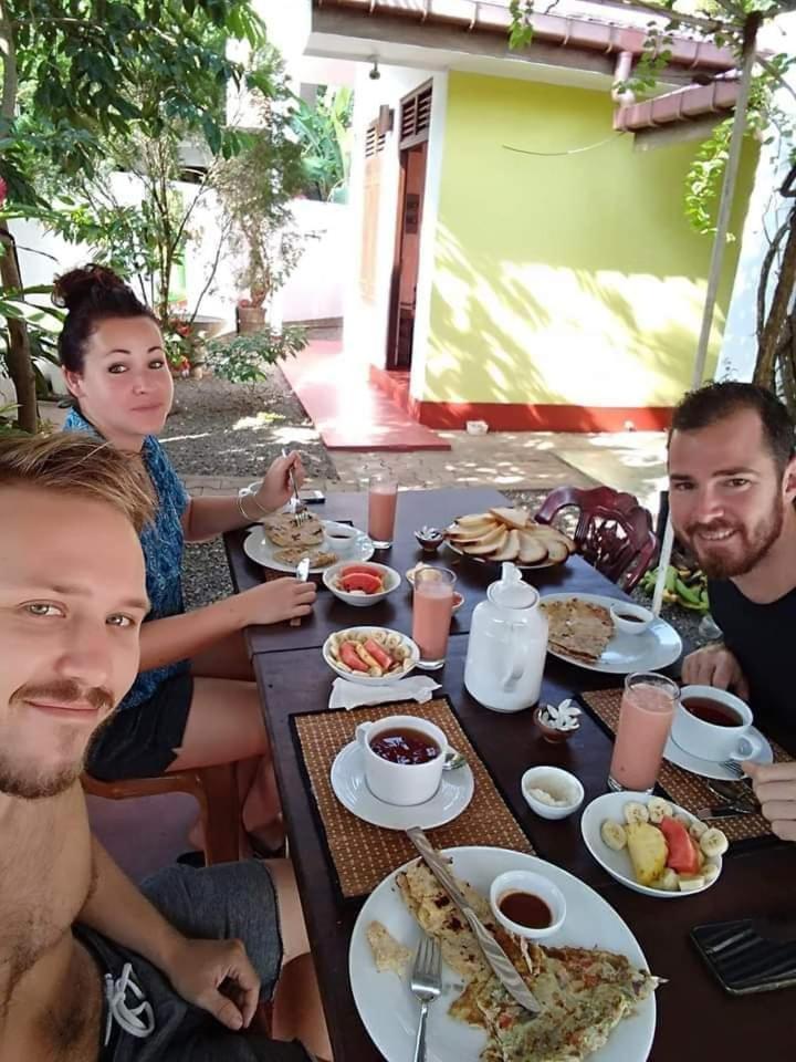 Bakery Family Guest House Mirissa Zewnętrze zdjęcie