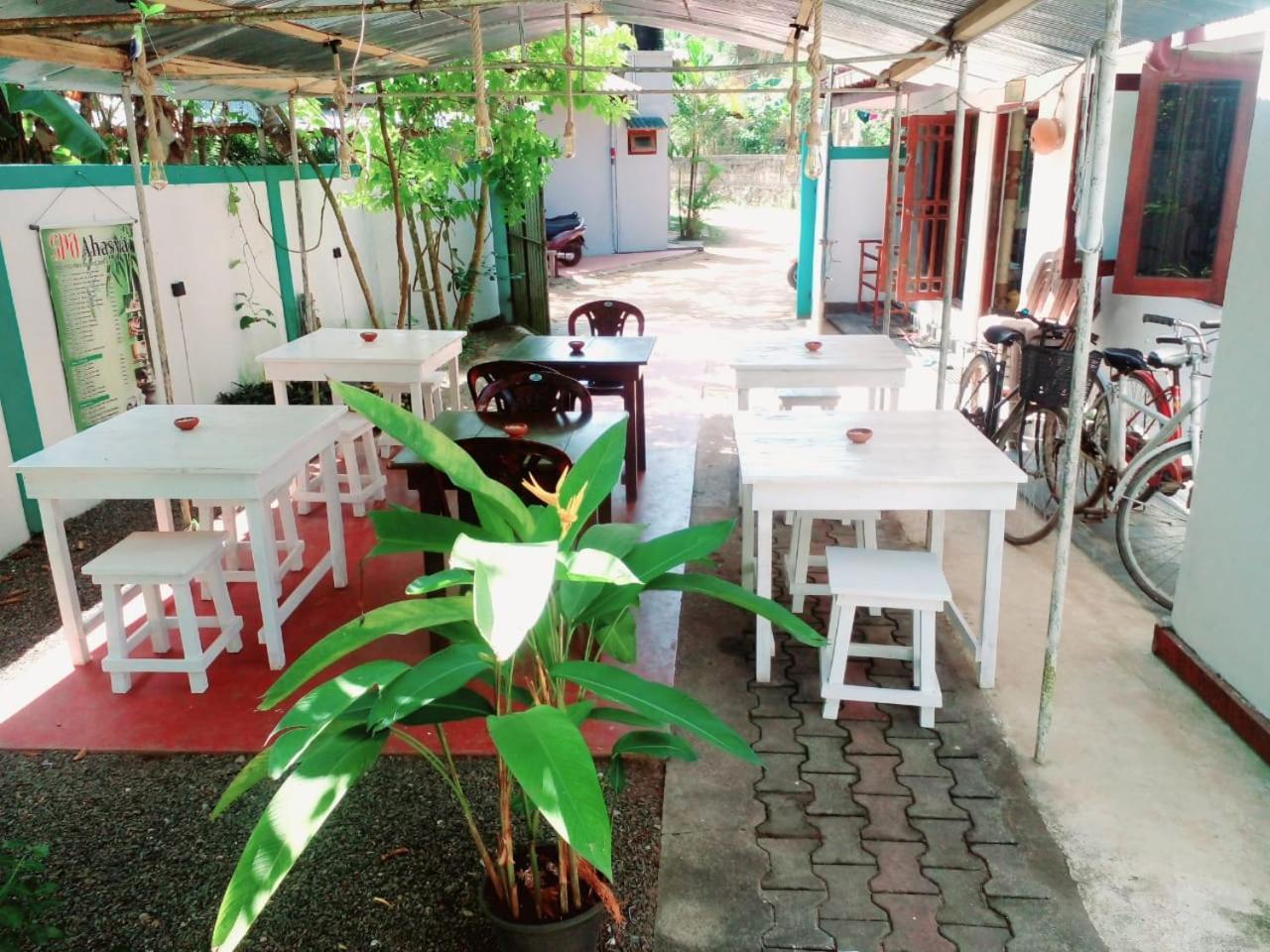 Bakery Family Guest House Mirissa Zewnętrze zdjęcie
